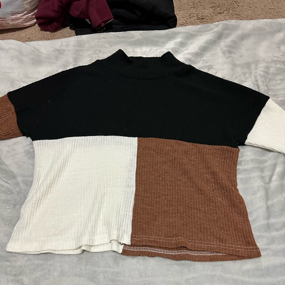 Multicolored sweater